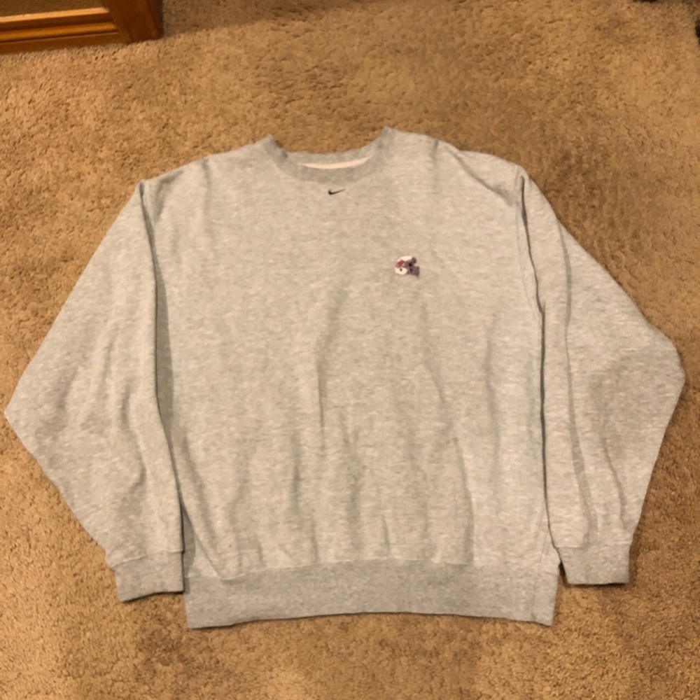 Vintage 90’s Center Swoosh Nike Crewneck